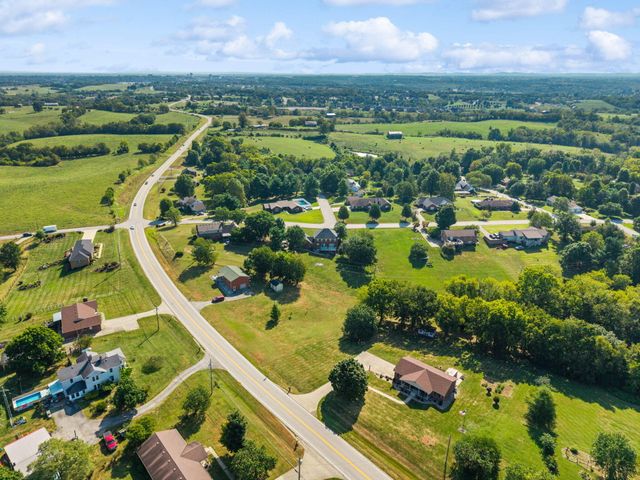 102 Old Pond Way, Richmond, KY 40475