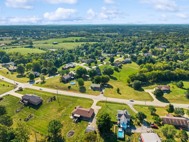 102 Old Pond Way, Richmond, KY 40475