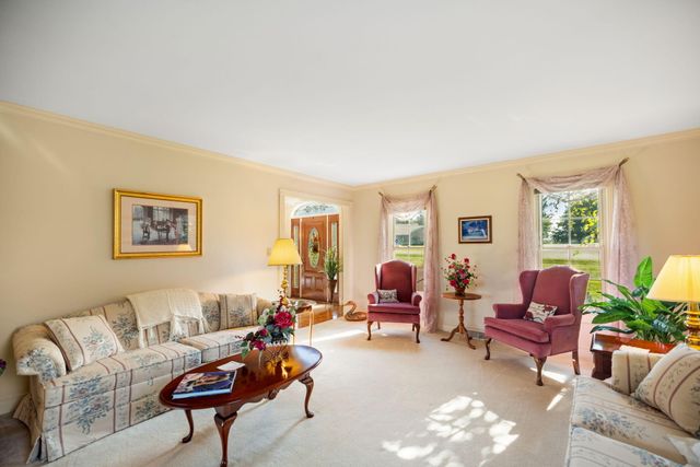 102 Old Pond Way, Richmond, KY 40475