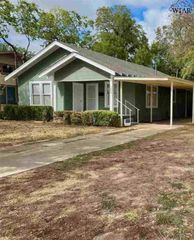 1638 COLLINS AVENUE, Wichita Falls, TX 76301