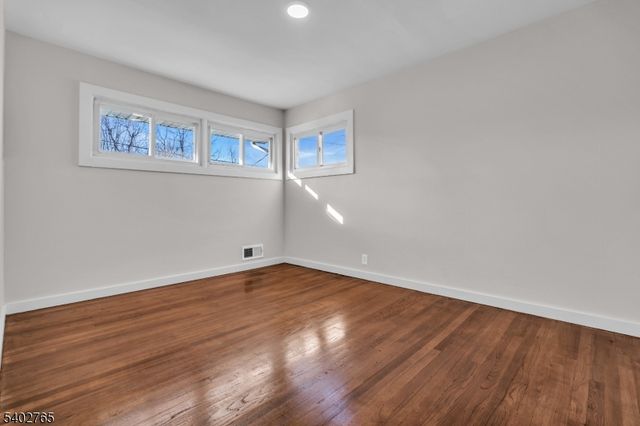 1663 Columbus Pl, Rahway City, NJ 07065