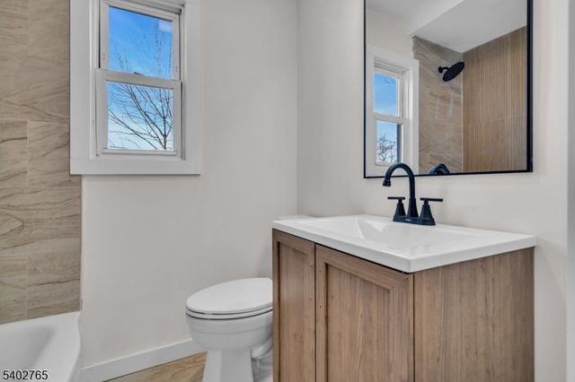 1663 Columbus Pl, Rahway City, NJ 07065