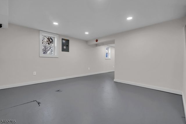 1663 Columbus Pl, Rahway City, NJ 07065