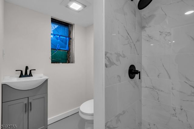 1663 Columbus Pl, Rahway City, NJ 07065