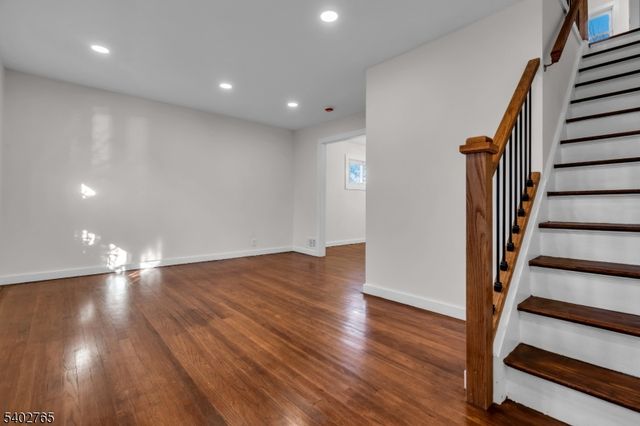 1663 Columbus Pl, Rahway City, NJ 07065