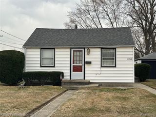11520 Young Avenue, Warren, MI 48089