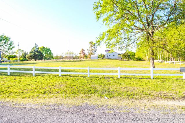 34 1145 Road, Eufaula, OK 74432