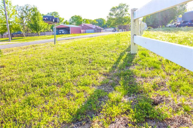 34 1145 Road, Eufaula, OK 74432