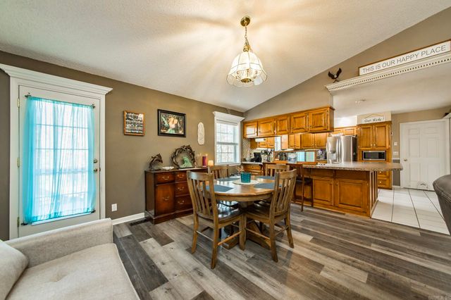 4 Miranda Lane, Hot Springs Village, AR 71909