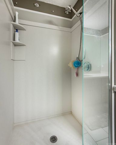 4 Miranda Lane, Hot Springs Village, AR 71909