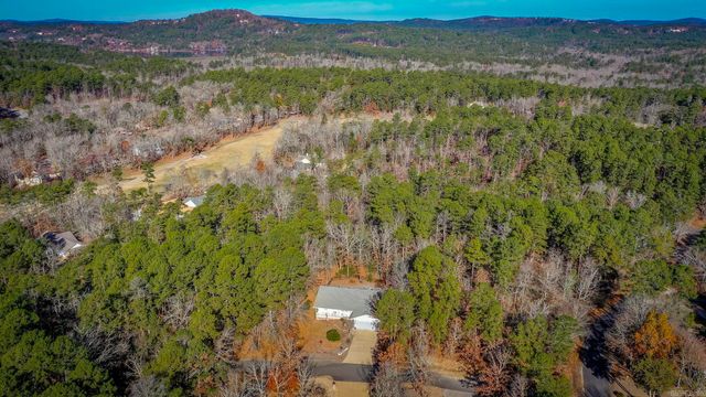 4 Miranda Lane, Hot Springs Village, AR 71909