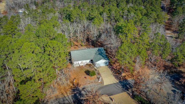 4 Miranda Lane, Hot Springs Village, AR 71909