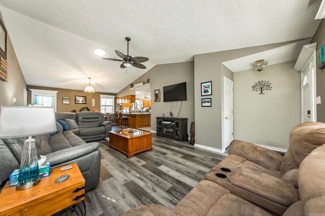 4 Miranda Lane, Hot Springs Village, AR 71909