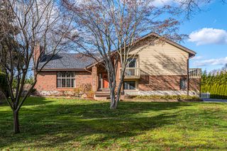 51 Stanton Road, Clinton, CT 06413