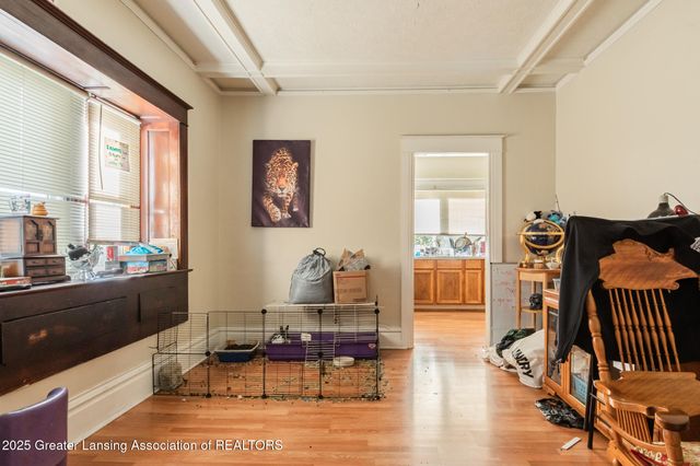 515 W Hillsdale Street, Lansing, MI 48933