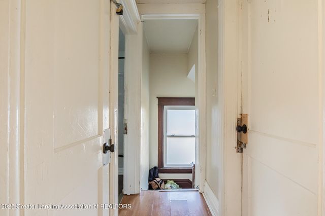 515 W Hillsdale Street, Lansing, MI 48933