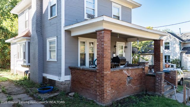 515 W Hillsdale Street, Lansing, MI 48933
