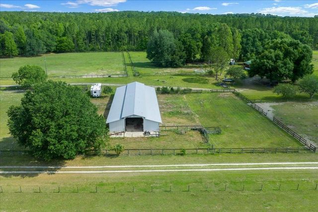 18585 N HIGHWAY 329, Reddick, FL 32686