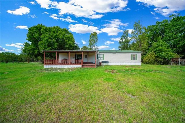 18585 N HIGHWAY 329, Reddick, FL 32686