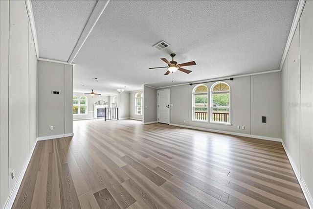 18585 N HIGHWAY 329, Reddick, FL 32686