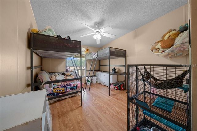 18585 N HIGHWAY 329, Reddick, FL 32686