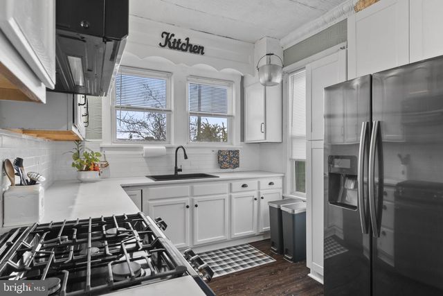 504 COLUMBIA AVE, Millville, NJ 08332