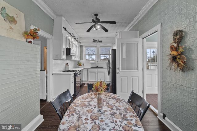 504 COLUMBIA AVE, Millville, NJ 08332