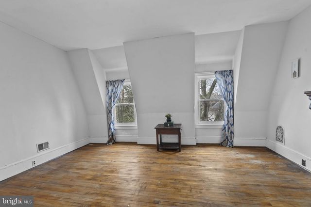 504 COLUMBIA AVE, Millville, NJ 08332