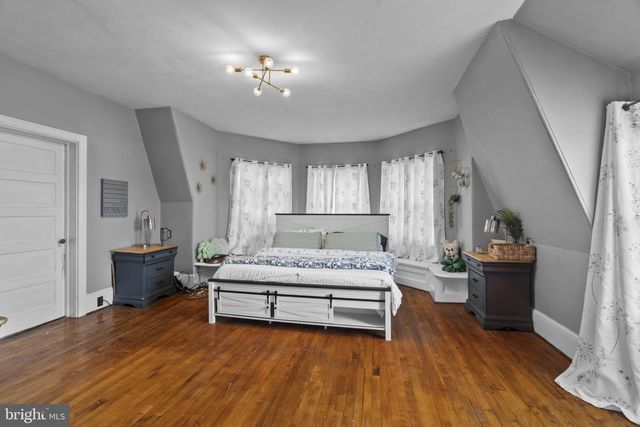 504 COLUMBIA AVE, Millville, NJ 08332