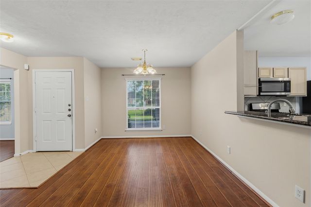 6714 Woodland Oaks, Magnolia, TX 77354