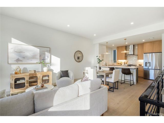 1230 N ZENOBIA St 4, Denver, CO 80204