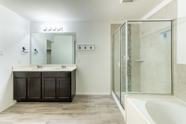 1041 N Churchill Drive, Fate, TX 75189