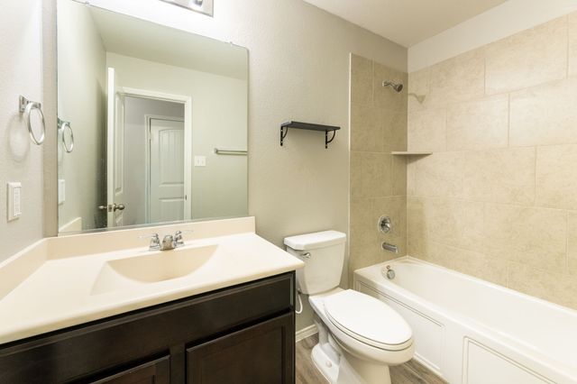 1041 N Churchill Drive, Fate, TX 75189