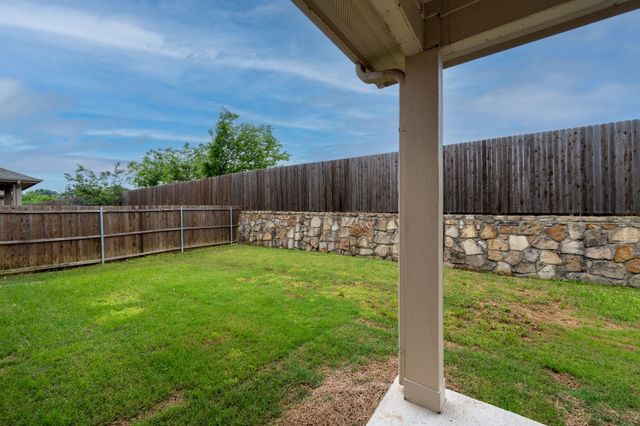 1041 N Churchill Drive, Fate, TX 75189