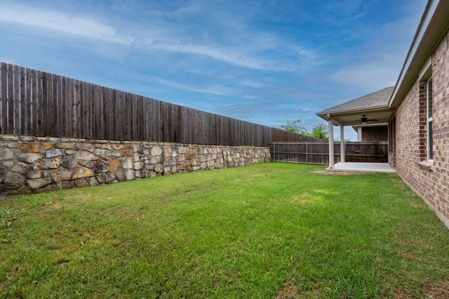 1041 N Churchill Drive, Fate, TX 75189
