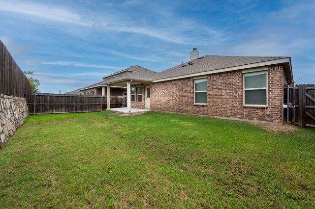 1041 N Churchill Drive, Fate, TX 75189