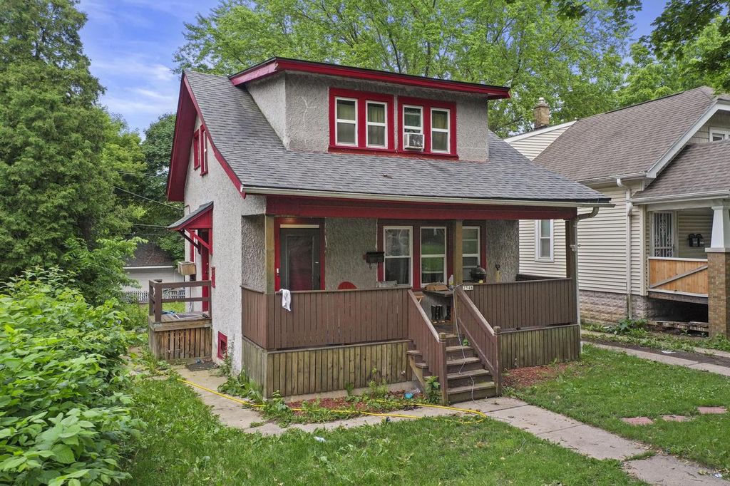 2546 N 53rd STREET, Milwaukee, WI 53210
