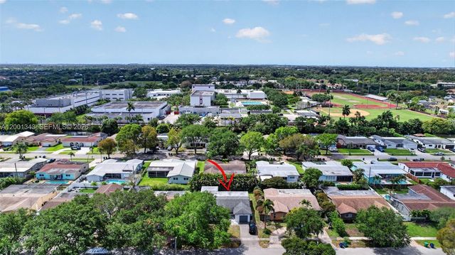 9280 SW 55th Ct, Cooper City, FL 33328