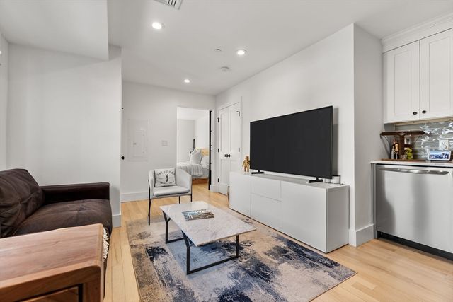 223 Saratoga Street 202, Boston, MA 02128