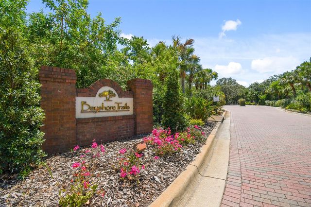 2858 BAYSHORE TRAILS DRIVE, Tampa, FL 33611