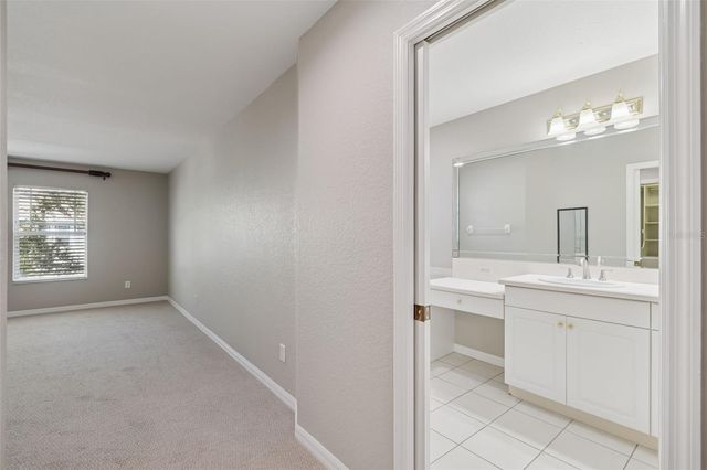 2858 BAYSHORE TRAILS DRIVE, Tampa, FL 33611