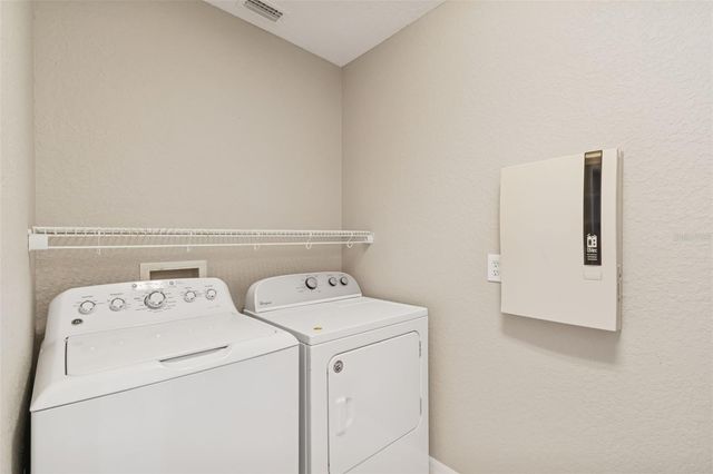 2858 BAYSHORE TRAILS DRIVE, Tampa, FL 33611