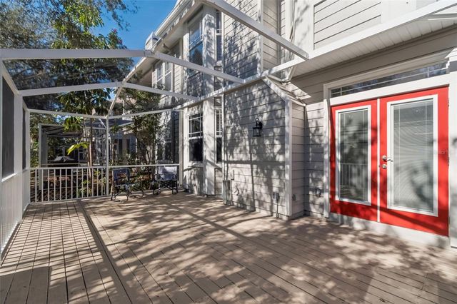 2858 BAYSHORE TRAILS DRIVE, Tampa, FL 33611