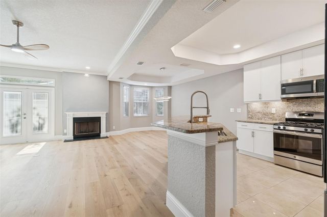 2858 BAYSHORE TRAILS DRIVE, Tampa, FL 33611