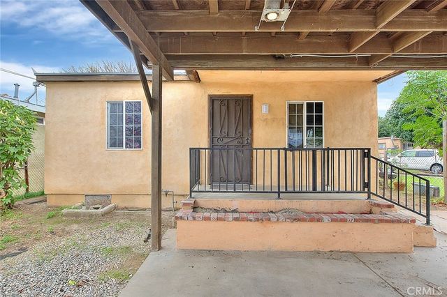 7024 Eton, Canoga Park, CA 91303