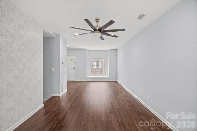 1229 Lalex Lane, Charlotte, NC 28209