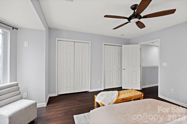 1229 Lalex Lane, Charlotte, NC 28209