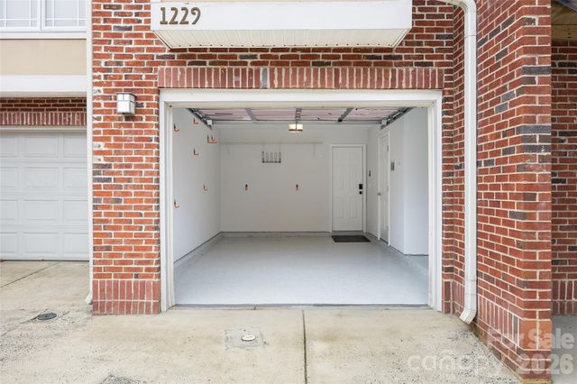1229 Lalex Lane, Charlotte, NC 28209