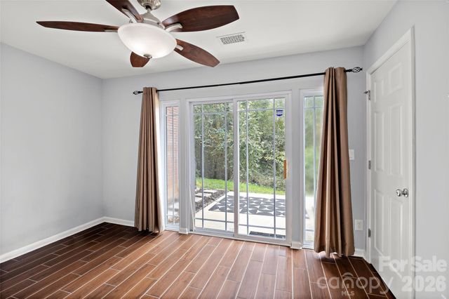 1229 Lalex Lane, Charlotte, NC 28209
