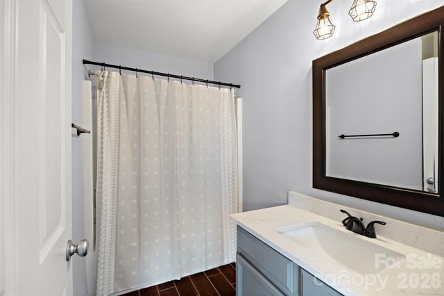 1229 Lalex Lane, Charlotte, NC 28209